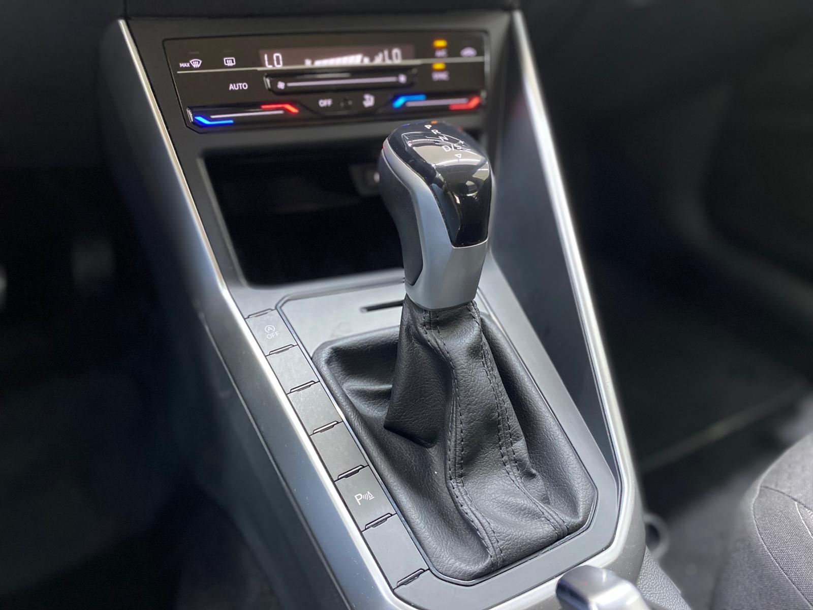 VOLKSWAGEN POLO 15